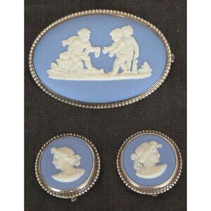 Wedgwood Blue Jasperware Brooch & Clip-On Earrings Set 6 1/2" C75 Vintage Englan
